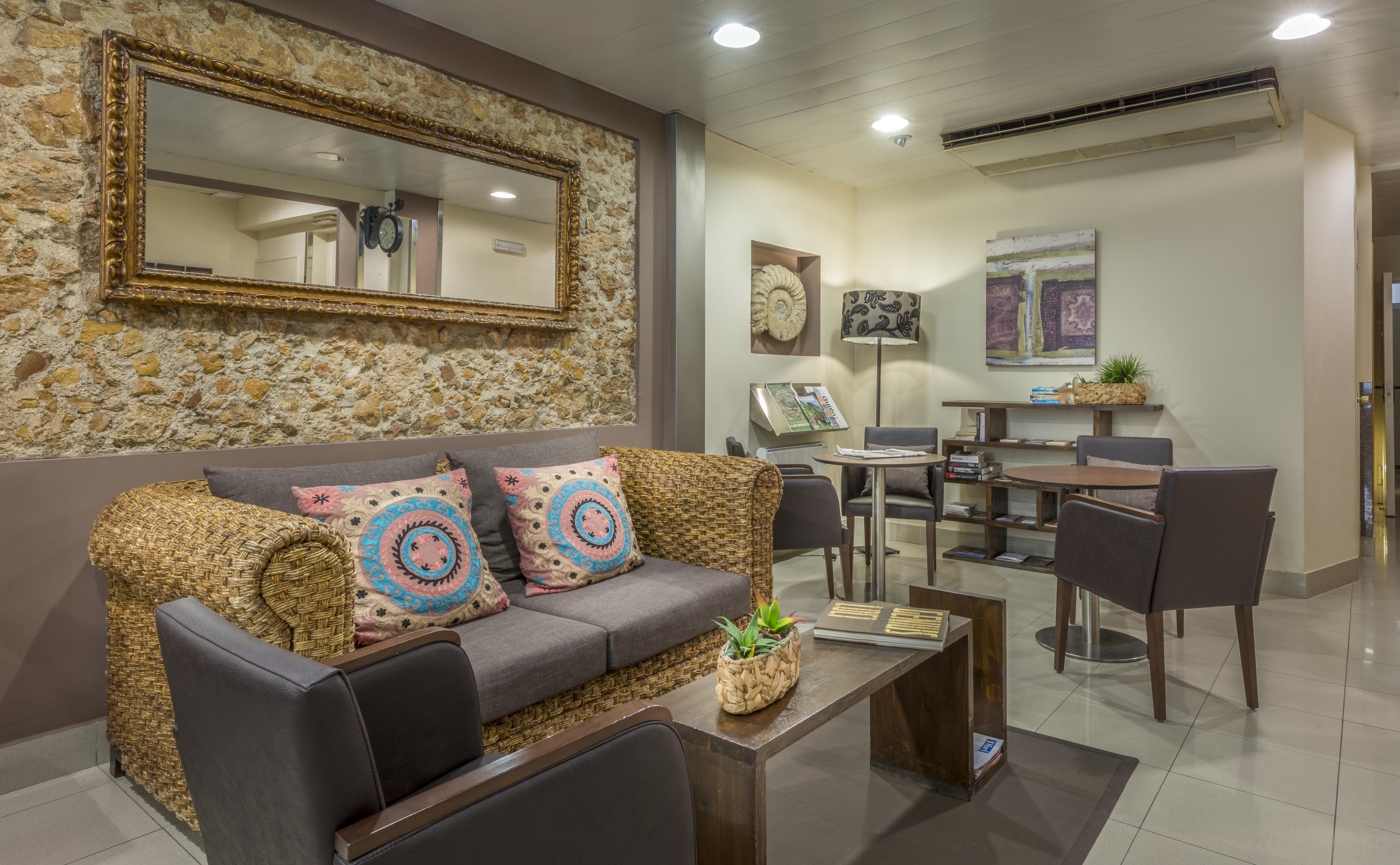 Alexandra Aparthotel Benstarhotelgroup Таррагона Екстер'єр фото