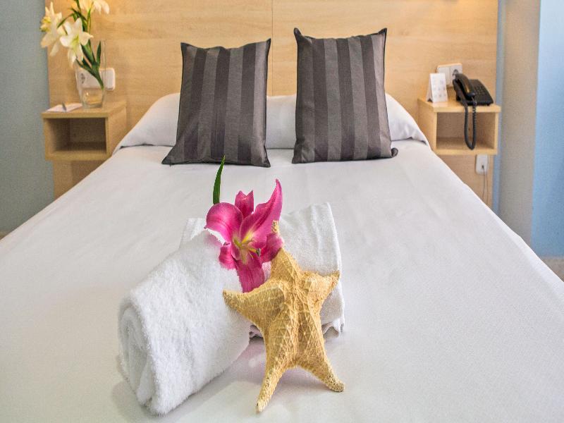 Alexandra Aparthotel Benstarhotelgroup Таррагона Екстер'єр фото