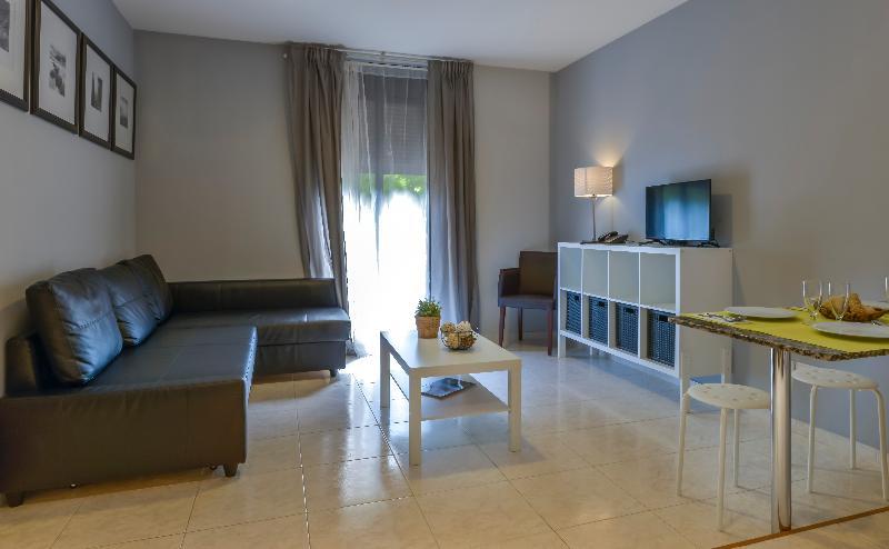 Alexandra Aparthotel Benstarhotelgroup Таррагона Екстер'єр фото